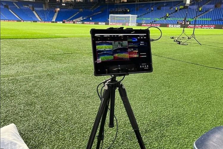 LaLiga menghadirkan sistem canggih bernsama Video Review System (VRS) yang berfungsi ganda untuk melindungi kesehatan dan mencegah cedera pada saat pertandingan.