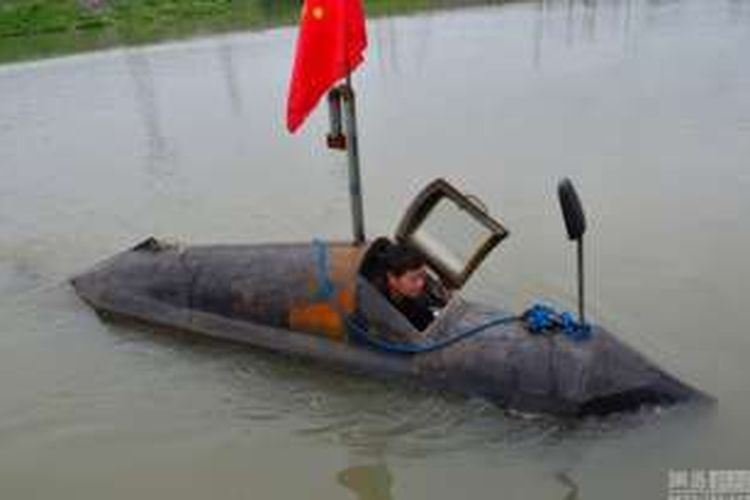 Inilah kapal selam buatan seorang petani China.