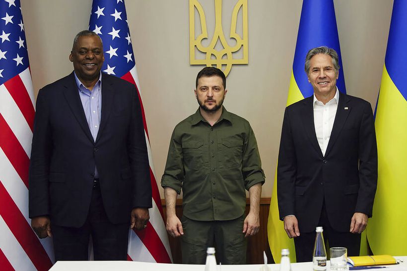 AS Desak Sekutu Bekerja Sangat Keras Kirim Lebih Banyak Senjata ke Ukraina
