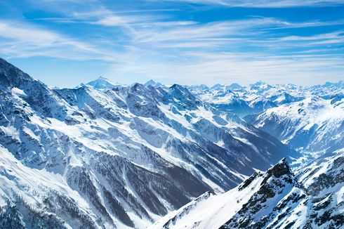 Es di Pegunungan Alpen Swiss Longsor, Beberapa Pendaki Terjebak dan Terluka