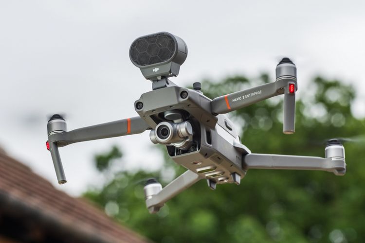 DJI resmi merilis Mavic 2 Enterprise, drone untuk misi penyelamatan. 