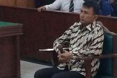 Hakim Pergi ke Jakarta, Mantan Gubernur Sumut Batal Dituntut