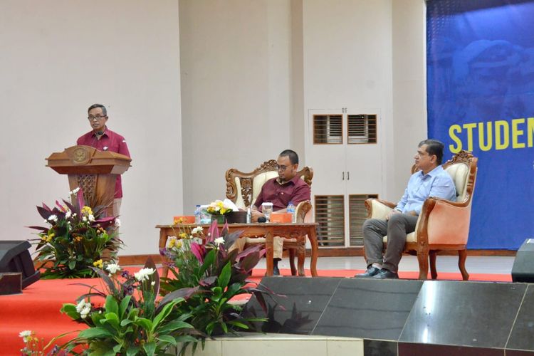 Kepala Pusat Pendidikan Kelautan dan Perikanan Bambang Suprakto dalam kegiatan perdana International Collaboration: Students Industry Networking dilaksanakan di Politeknik Ahli Usaha Perikanan (AUP) atau Ocean Institute of Indonesia (OII) Kampus Jakarta secara hybrid, Kamis, (2/2/2023).
