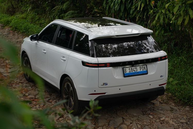 Belajar dari Kasus J5 EV di Semarang: Fungsi Coolant Baterai EV