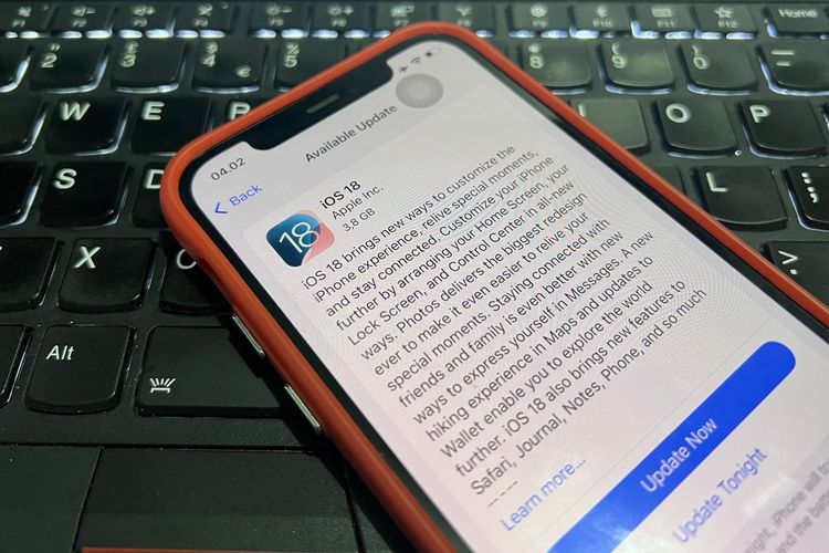 Cara update iOS 18 di iPhone.