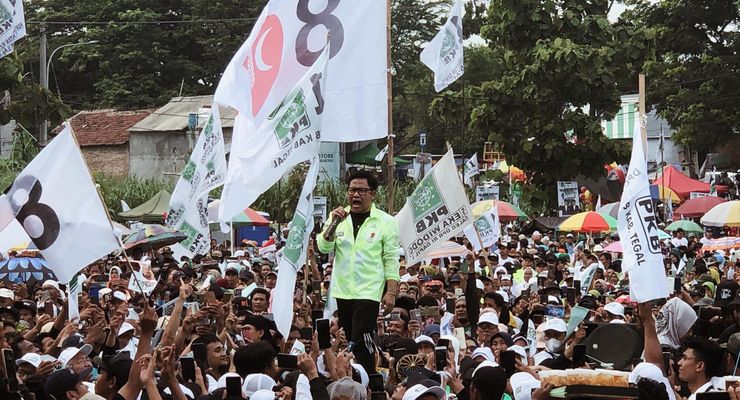 Ingatkan Jokowi Tak Politisasi Bansos, Cak Imin: Kualat, Pak...