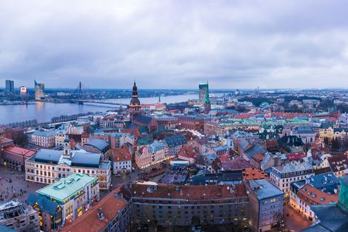 Latvia Terapkan Syarat Tes Covid-19 untuk Pelaku Perjalanan dari China