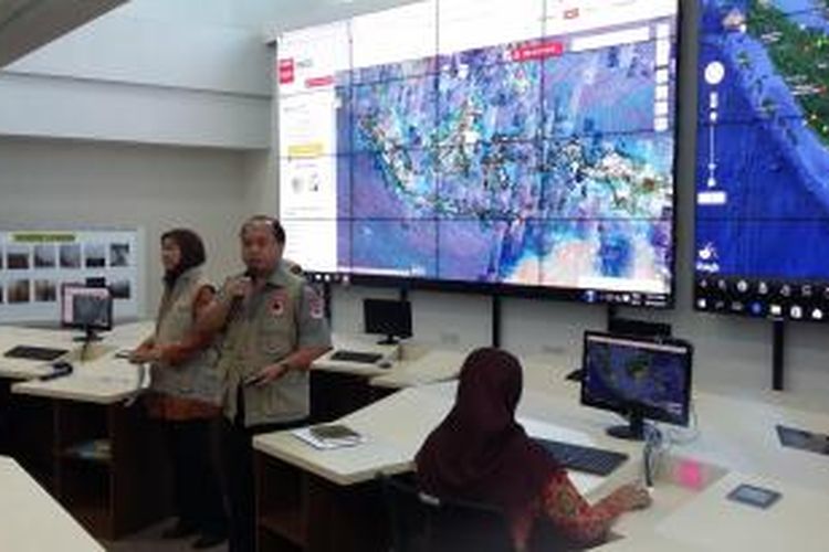 Konferensi pers Badan Nasional Penanggulangan Bencana di Kantor BNPB, Jakarta Pusat, Jumat (30/10/2015)