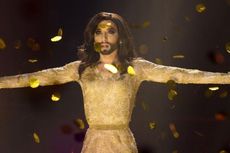 Penyanyi Waria dari Austria Jadi Pemenang Eurovision 2014
