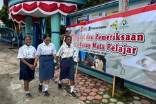 Peringati HUT Ke-80 RI, PTFI Periksa Mata Gratis untuk 1.043 Pelajar SMP di Nabire