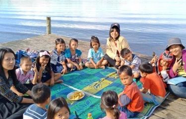 Mahasiswi Unika Soegijapranata ikut KKN di Mentawai, Sumbar.