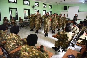 Tak Semua Harus Diberi Sentuhan Militer
