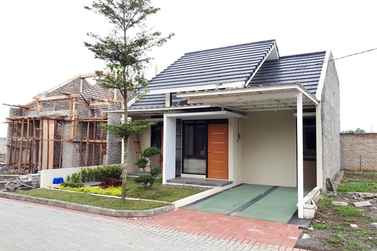 Kenaikan harga properti acap kali melampaui pertumbuhan pendapatan masyarakat, membuat kepemilikan hunian terasa sulit dijangkau. 
