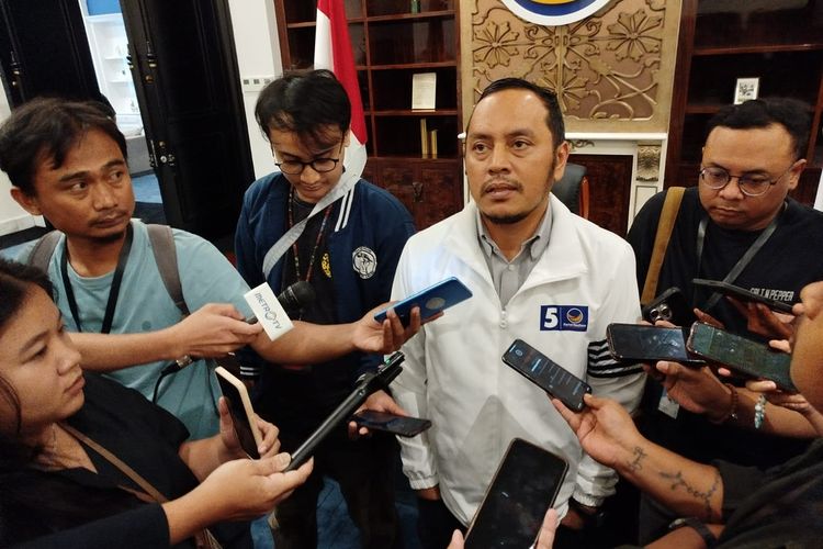 Ketua DPP Partai Nasdem Willy Aditya di Nasdem Tower, Menteng, Gondangdia, Jakarta, Kamis (6/6/2024). 