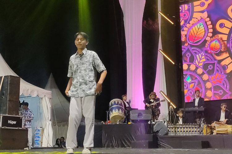 Batik Songsong Agung Ngambararum dan Binangun Kertaraharja meluncurkan dalam acara Romansa Pansela 2025 di Kabupaten Kulon Progo, Daerah Istimewa Yogyakarta.