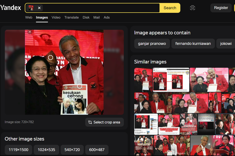 Tangkapan layar pencarian gambar di Yandex, terkait foto Megawati dan Ganjar berfoto bersama memegang sebuah berkas.