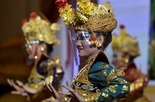 Indonesia Highlights: Mount Merapi Alert Raised | Soldier Killed in Clash with Armed Group in Papua | Garuda Inaugurates Bali-HK Cargo Flight