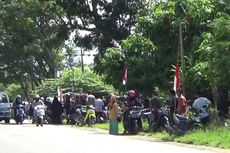 Penghormatan Terakhir kepada Sertu Anumerta Yusdin, Bendera Setengah Tiang Dikibarkan