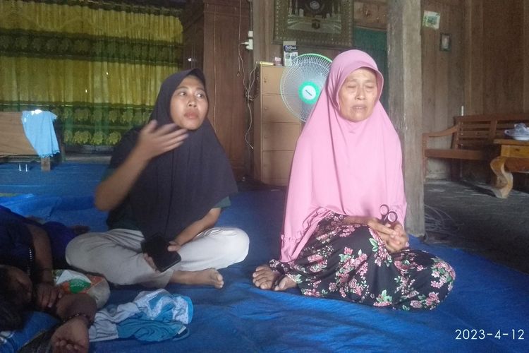 Srikayati (59) saat ditemui di rumahnya di Desa Kedungrejo, Kecamatan Purwodadi, Kabupaten Grobogan, Jawa Tengah kemarin.