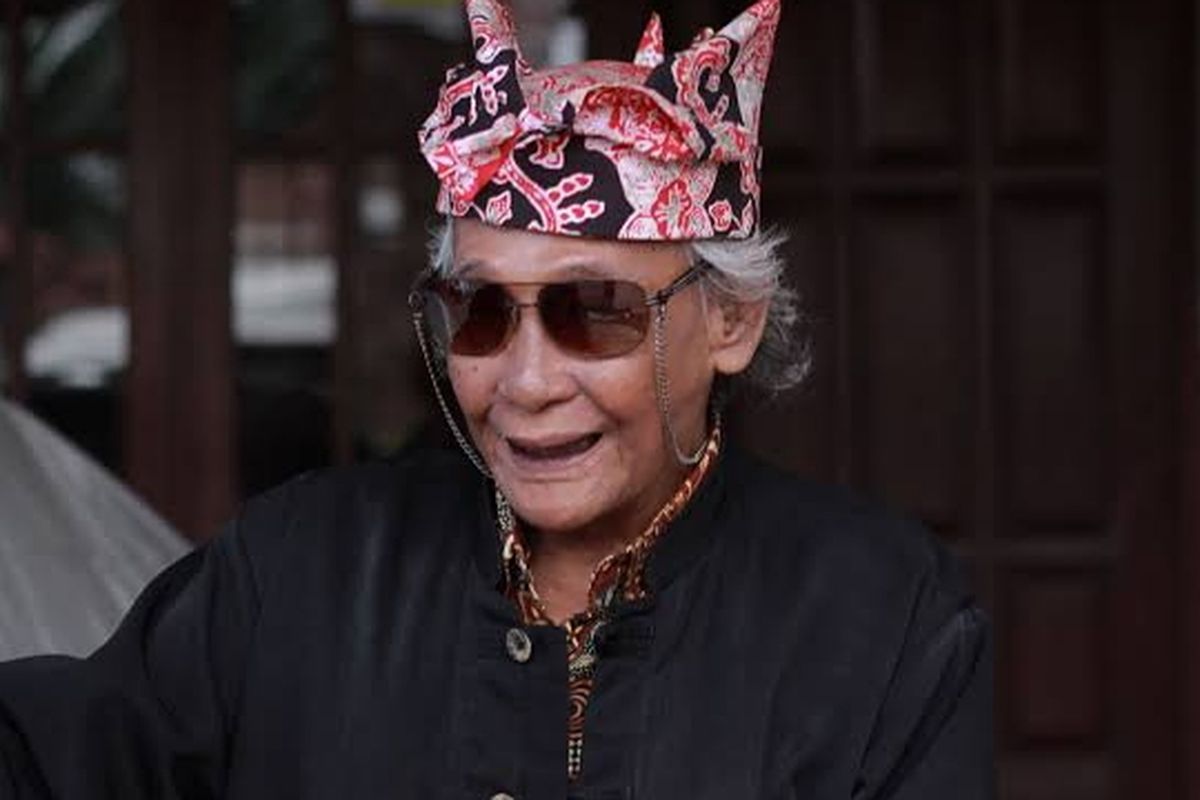 Maestro Sastra Banyuwangi, Hasnan Singodimayan