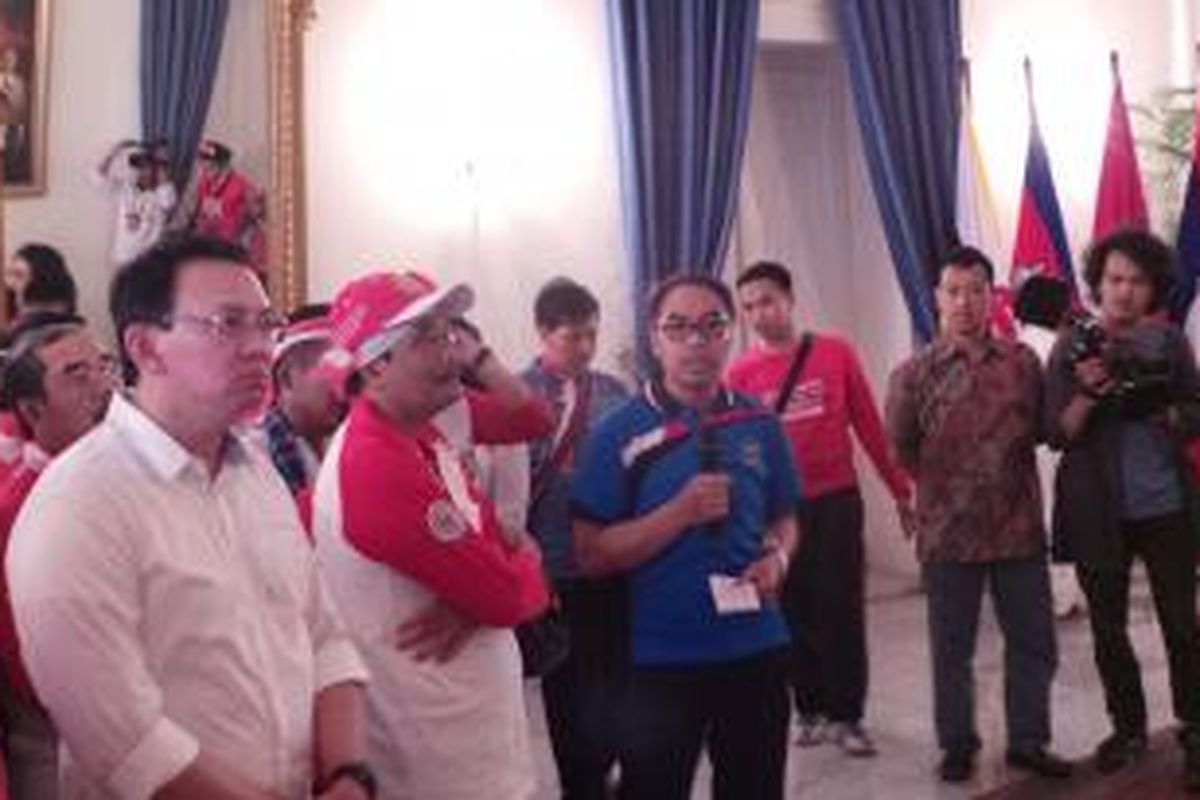 Gubernur DKI Jakarta Basuki Tjahaja Purnama saat napak tilas di Gedung Pancasila, Minggu (16/8/2015). 
