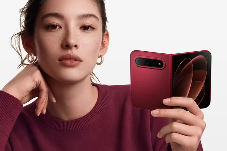 Xiaomi 18 Fold