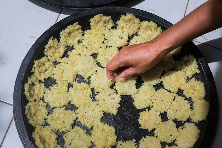 Jangan Buang Nasi Sisa, Coba Resep Rengginang Ini