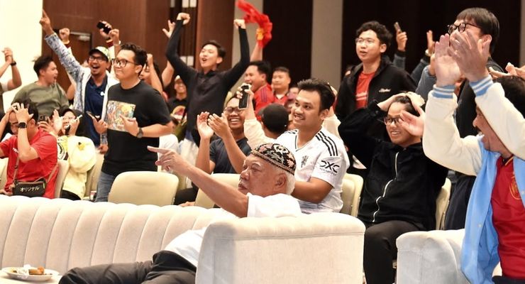 Nonton Bareng Final Piala Dunia, Basuki: Bangun IKN Butuh Napas Panjang