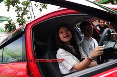 Supaya Wanita Lebih Aman Mengemudikan Mobil