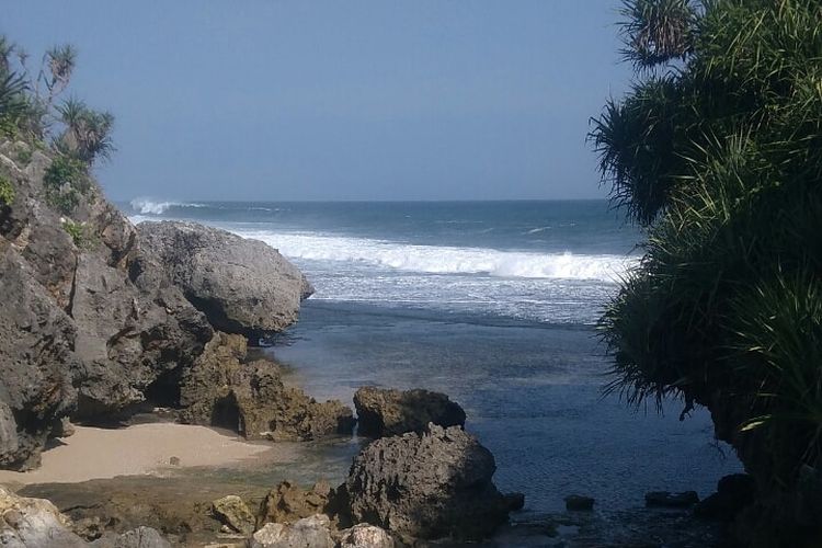 Pantai Porok Gunung Kidul: Harga Tiket, Lokasi, dan Jam Buka
