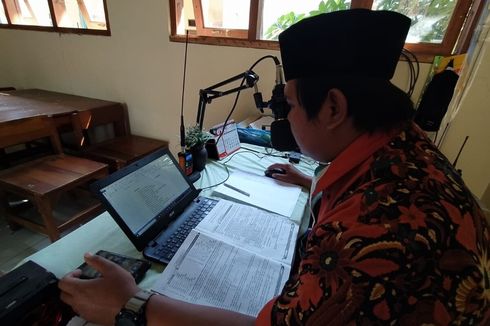 SD Negeri di Solo Beri Siswa HT untuk Belajar Jarak Jauh Selama Covid-19