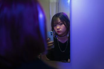 Kenapa Wajah Tidak Simetris di Kamera?