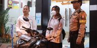 Lapor Polisi Kemalingan Motor, Warga Lamongan Baru Sadar Kendaraannya Tertinggal di Minimarket