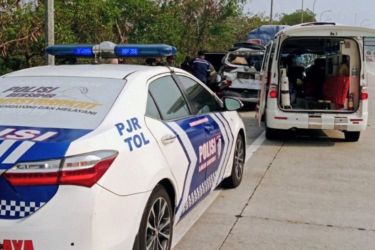Pengelola Luruskan soal Kecelakaan di Tol Bakter: Tak Ada Korban Terjepit