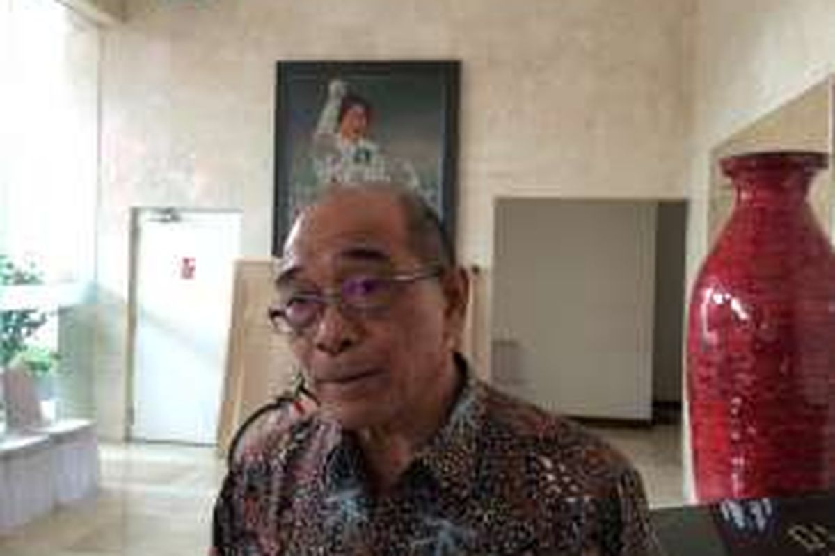 Ketua Bidang Kaderisasi dan Ideologi DPP Partai Demokrasi Indonesia Perjuangan (PDI-P), Idham Samawi di Kantor DPP PDI-P, Jakarta, Jumat (19/8/2016).