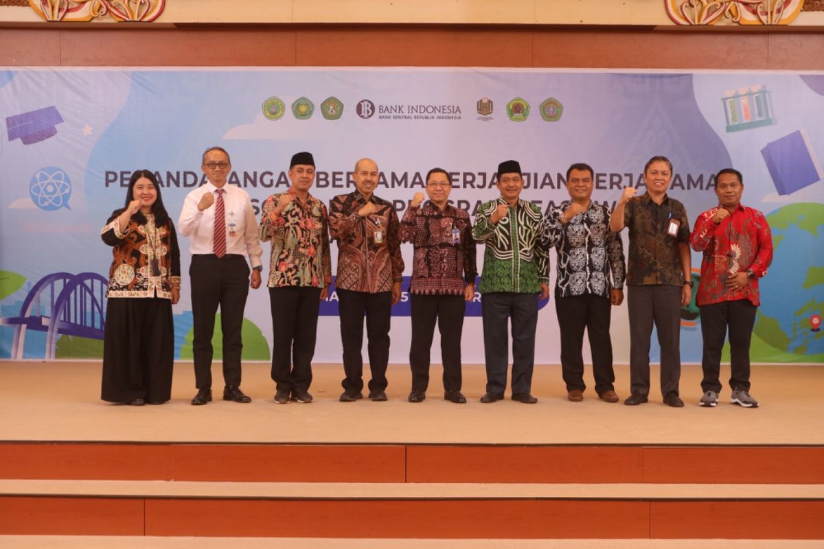  Kantor Perwakilan BI Kaltim berkolaborasi dengan enam perguruan tinggi melakukan penandatanganan kerja sama dan sosialisasi, Kamis (15/2/2024). 