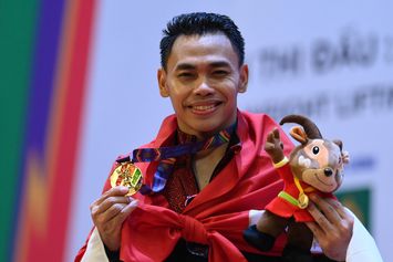 Eko Yuli Kembali Kumandangkan Indonesia Raya di SEA Games 