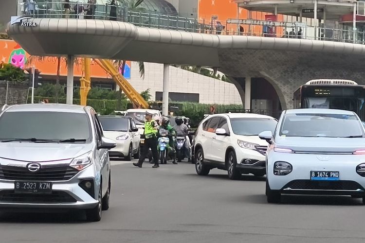 Arus Lalu Lintas di Bundaran HI Masih Lancar Jelang Demo Mahasiswa
