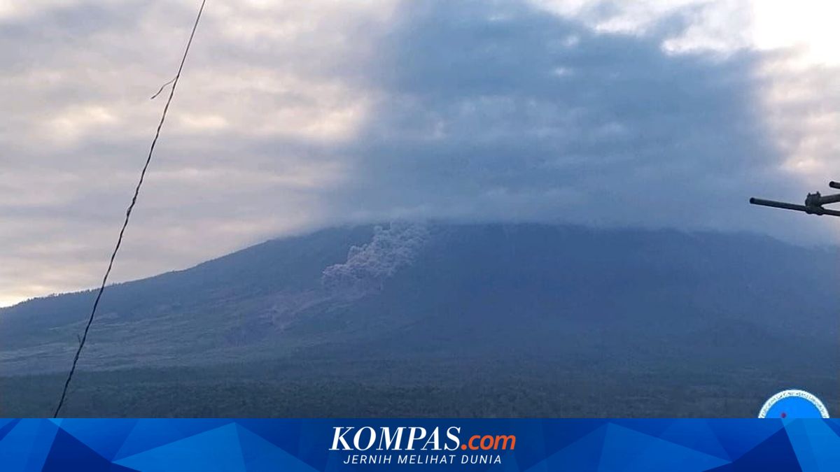 Gunung Semeru Luncurkan APG Sejauh 4 Km, BPBD Lumajang Pastikan Permukiman Tak Terdampak