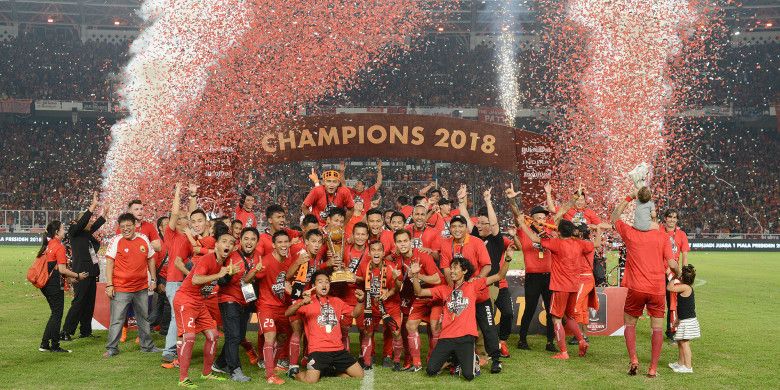 Persija Jakarta menjuarai Piala Presiden 2018 seusai mengalahkan Bali United dengan skor 3-0 di Stadion Utama Gelora Bung Karno (SUGBK), Senayan, Jakarta, Sabtu (17/2/2018) malam WIB.