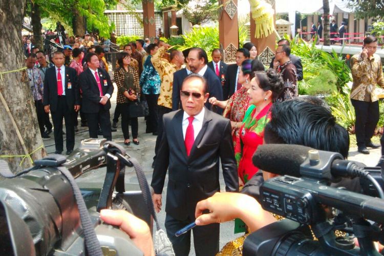 Mantan Kepala BIN Sutiyoso menghadiri pernikahan Kahiyang Ayu dengan Muhammad Bobby Afif Nasution di Gedung Graha Saba Buana, Solo, Jawa Tengah, Rabu (8/11/2017).