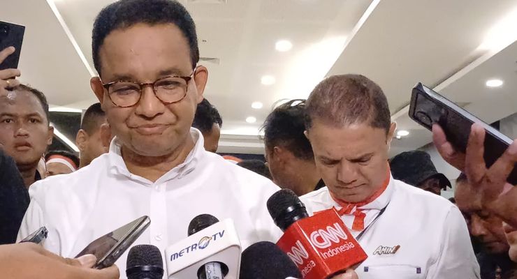 Tiba di JIS Disambut Lautan Massa, Anies: Tak Ada Hati yang Tak Bergetar Menyaksikannya