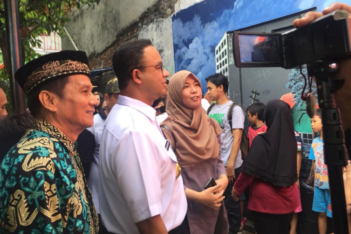 Gubernur DKI Jakarta Anies Baswedan mengunjungi Kampung Berseri RW 001 Sunter Jaya, Tanjung Priok, Jakarta Utara, Rabu (2/1/2019).