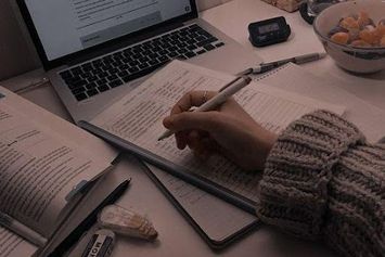 Ingin Membuat Teks Eksplanasi? Berikut 5 Langkah yang Tepat!