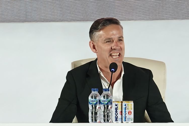 John Herdman secara resmi diperkenalkan sebagai pelatih Timnas Indonesia pada Selasa (13/1/2026) di Hotel Mulia, Jakarta.