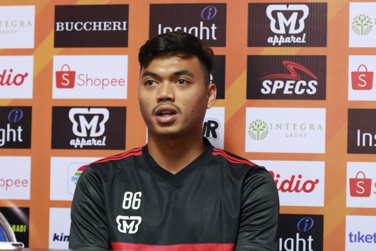 Semain Madura United, Alfath Fathir saat preskon di Kantor Pojur Pamekasan, Jawa Timur, Sabtu (06/07/2019) sing.