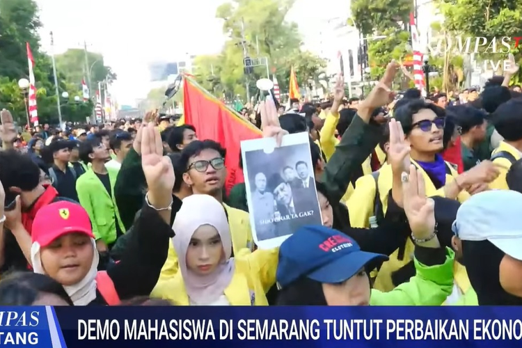 Polisi Akhirnya Buka Blokade Demo Mahasiswa ke Tugu Muda Semarang