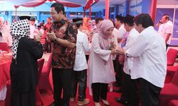 Wali Kota Hendi Minta PDAM Layani Masyarakat Seperti Raja