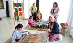 Ketua Harian Dekranas Dorong Penguatan Pemasaran dan Kreativitas Tenun di Belu