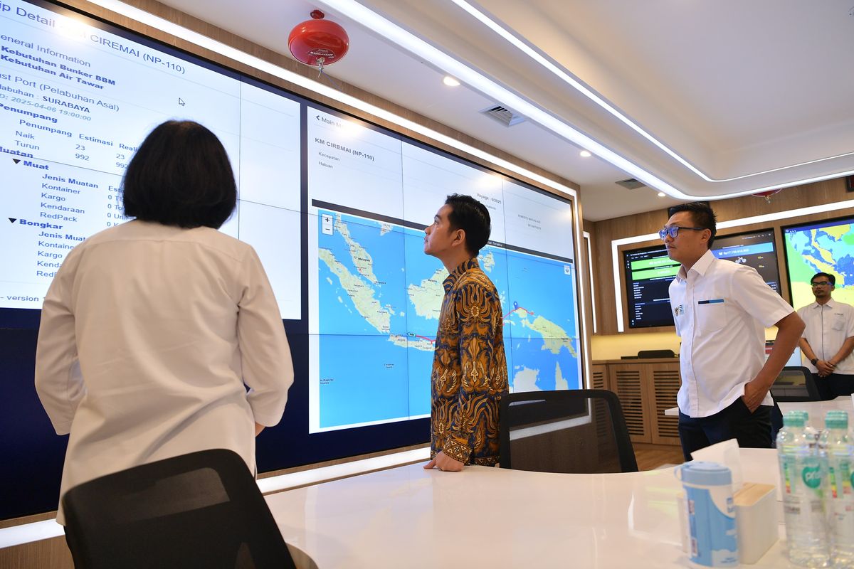Gibran Pantau Arus Balik Lebaran dari Kantor Pelni